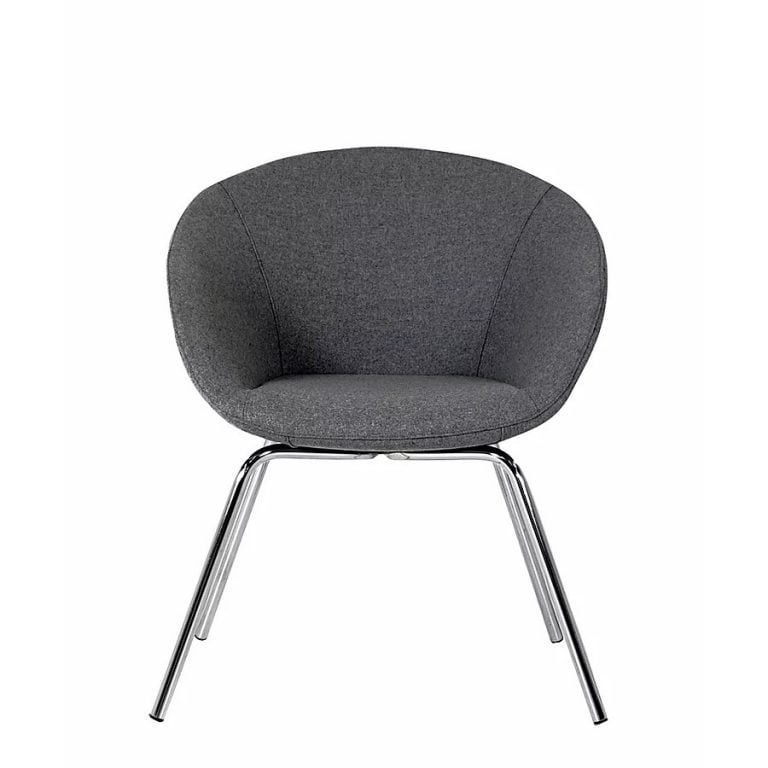 Giro Guest Chair | Seated