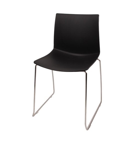 Kanvas-black-sled-Chrome-visitor-cafe-chair