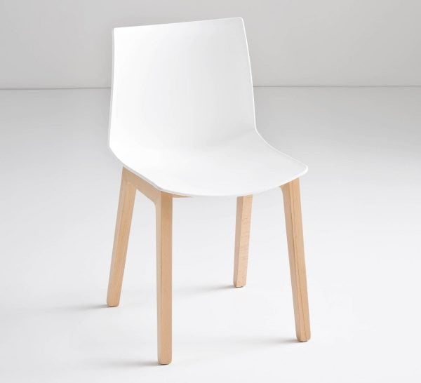 Kanvas-cafe-chair-White-Timber-legs